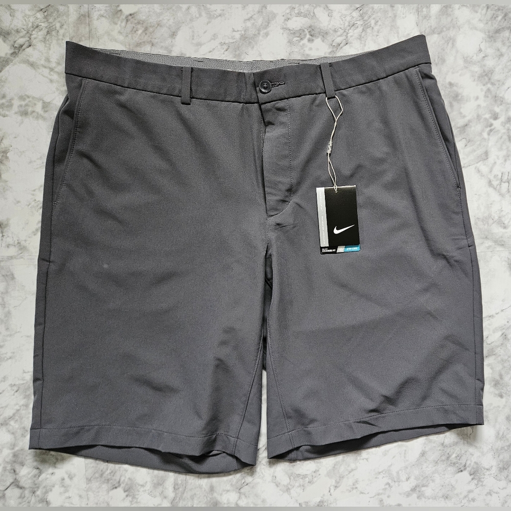 NIKE Flex Hybrid Golf Standar/ Relaxed Fit 10.5" Shorts!
